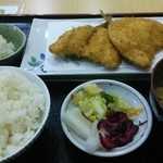 京ばし松輪 - アジフライ定食 1301円