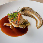レストラン 香松 - 白身魚のポワレ 渡り蟹ソース 旬野菜添え