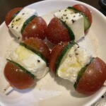 居酒屋 ばんざい - カプレーゼと書いてあったがw350円税込