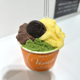 口コミ一覧 : ヴェンキ 新宿髙島屋店 （Venchi） - 新宿/チョコレート