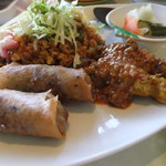 マカン マカン - マカンプレート(角度を変えて)