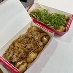 タコとハイボール - 料理写真: