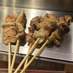 秋吉 - しろ（タレ）5本