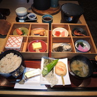 日本料理　北乃路 - 和膳朝食　2700円