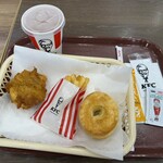 ケンタッキーフライドチキン - 料理写真:チキン&ビスケットセット