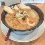 御麺 麦 - 闘魂ラーメン