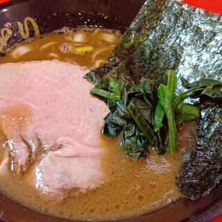 横浜家系ラーメン みどり_1