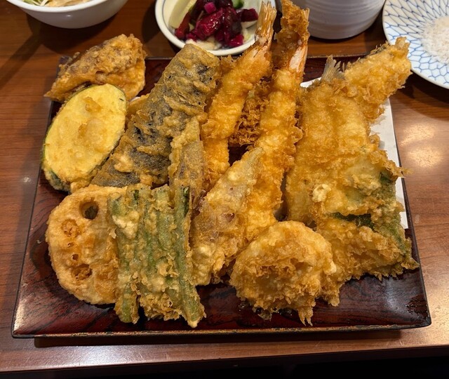 天三 - 稲荷町/天ぷら | 食べログ