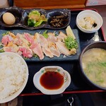 美の吉食堂 - 料理写真:インギー刺身定食（2800円）