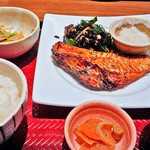 大戸屋 - 赤魚の塩麹みりん漬け炭火焼き定食　　　（2015/04/18）
