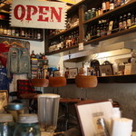 CENTER4 HAMBURGERS - 店内☆