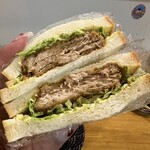 まぐろ 丸達 - 土曜日限定 まぐろカツサンド