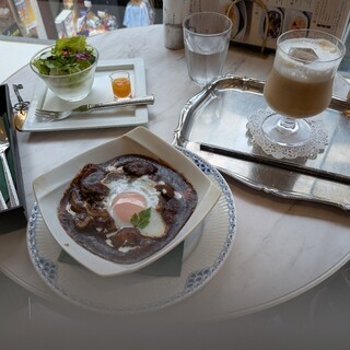 カフェ モーツアルト_1