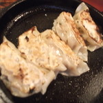 遊華亭 - 餃子。今まで、食べたことのない味・・