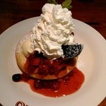 ストロベリーチーズケーキ￥９８０
          