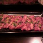 焼肉食堂 JUICY - 生で食べれるハラミ