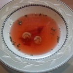 WAKUSEI - カブとホタテのスープ　赤い色が目を引きます