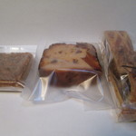 37291950 - 焼菓子３点（左からフロランタン＆ケークフリュイ＆ノア）