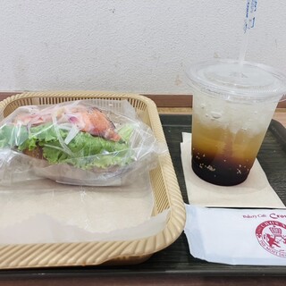 ベーカリーカフェクラウン_0