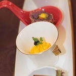 聖ヨゼフ館 - ヒラメのタルタルとジャガイモのクーリー　キャビア添え　しゃきしゃき野菜と共に