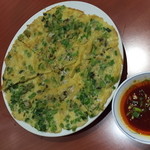 四川食府 - カキと玉子チヂミ焼き（６８０円）２０１５年４月