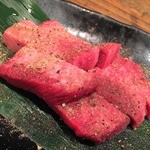 万両 南森町店 - 厚切り特上タン