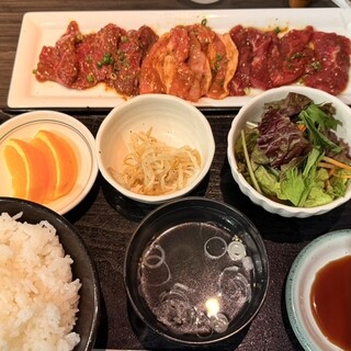焼肉オオギヤ - 料理写真: