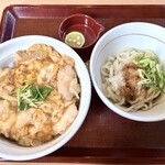 なか卯 - 料理写真:親子丼とスダチおろしうどん