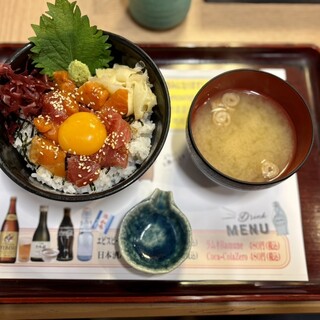 海鮮どんぶり 銀はち_0