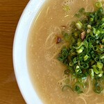 らーめん 一柊 - 料理写真:ラーメン　左