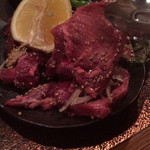 明月苑 - 厚みもあり大きい