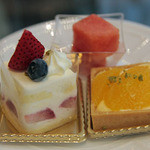 ストリングス ラウンジ - ショートケーキ、夏みかんのタルト、すいか