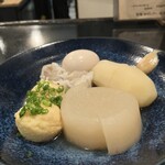 サケノサカナハル - おでん盛り合わせ　明石焼きが入ってた〜