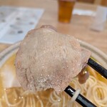 煮干そば・鶏そば藍×福井らーめん五目亭 - 京都白だし中華そば・チャーシューズーム
