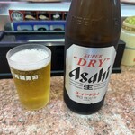 元禄寿司 - ドリンク写真:瓶ビール 中(アサヒスーパードライ) 1本目