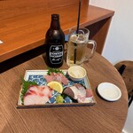 魚屋の立呑み かたふり - 