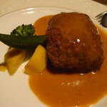 ザンビ - フライドフテーキ　ザンビ風　２６２５円