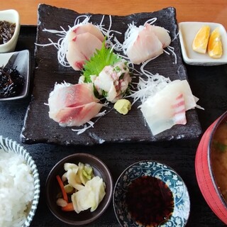 まるひの貝汁ひろそう_0