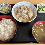 いっぷく食堂 - もつ煮定食＠900