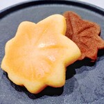 카에데노키 히로시마에키 ekie점 - 히로시마 모미지 쿠헨 (히로시마 레몬, 초콜릿)