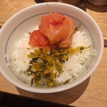 博多天麩羅 あげてんや - 明太子、からし高菜をご飯に乗せて