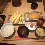 博多天麩羅 あげてんや - 海老天ぷら定食きつね(油あげ)、紀州梅、ウーロン茶