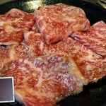 焼肉ハウスさんちく - 