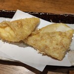 日和屋 豆蔵 - 湯葉とチーズの包み揚げ