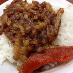 鬍鬚張 - 魯肉飯　小