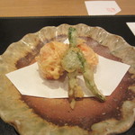 新宿割烹 中嶋 - 揚げ物　(海老真薯・行者ニンニク・こごみ）