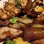 ヘンドリクス カリー バー - ベーコン茄子炒め