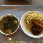 東横INN - 無料元気朝食サービス
二回戦、塩焼きそばと味噌汁