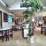 プラージュ - 店内