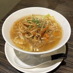 オリオン餃子 - 野菜たっぷり塩タンメン